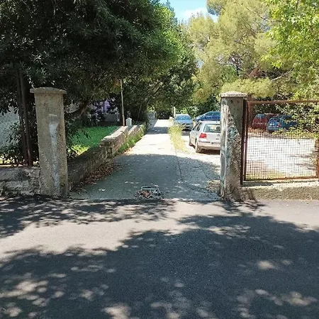 Oaza , 2 Bedrooms, Free Parking * Spalato